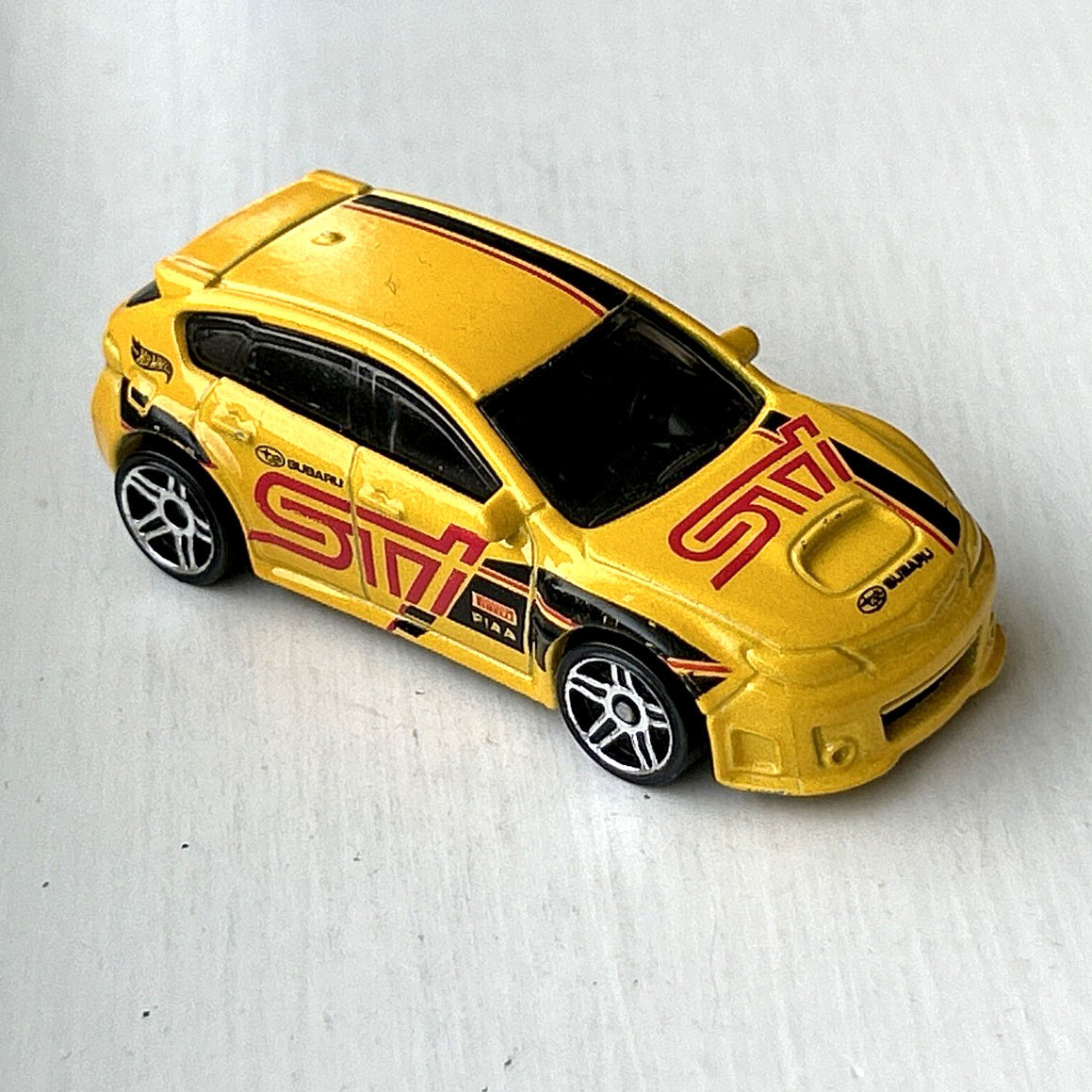 SUBARU IMPREZA STI - AMARILLO · imagen 5